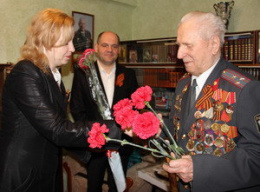 Подарки ветеранам к 70-летию Великой Победы
